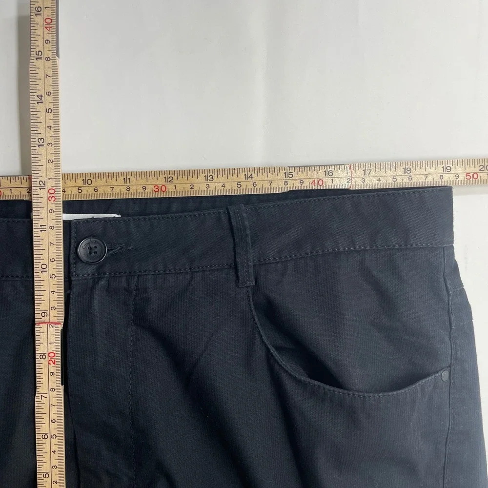 Calvin Klein Mens 38x30 Black Cotton Chino Pants Straight Leg 5-Pocket Casual